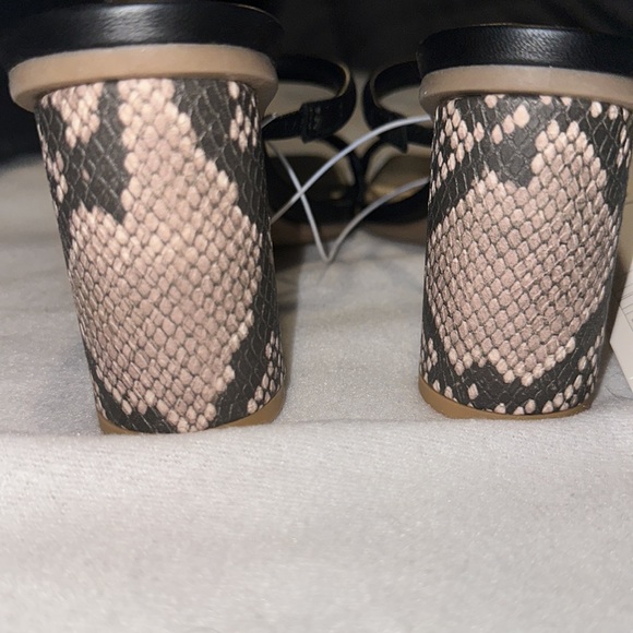 A New Day Women's Cass Square Toe Heels Black /Snake Print Size 9 1/2 - Picture 5 of 5